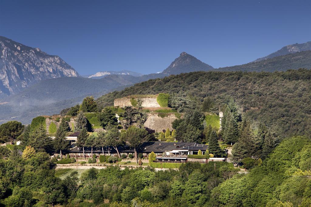 El Castell De Ciutat - Relais & Chateaux Ла Сеу д'Ургел Екстериор снимка